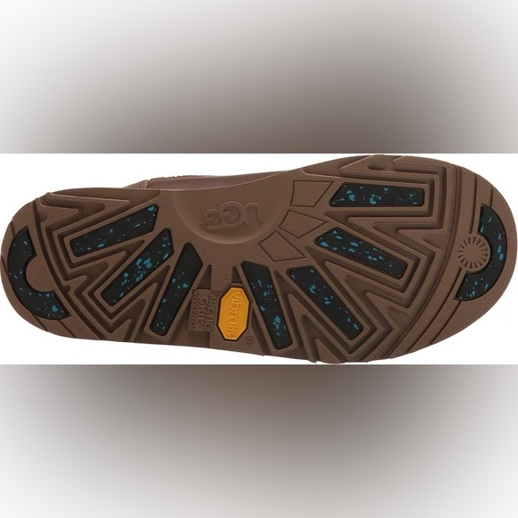 UGG BREIDA WATERPROOF Leather/Suede Sheepskin Lined w/Grip Outsole Boots - Picture 8 of 14